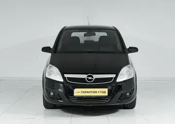 Opel Zafira Вид 2