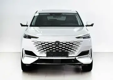 Changan UNI-K Вид 1