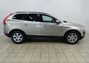 Volvo XC60 Вид 3