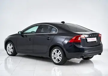 Volvo S60 Вид 4