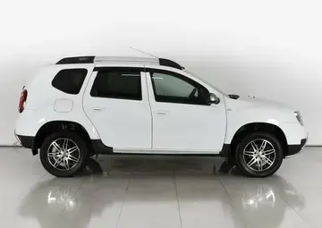 Renault Duster Вид 4