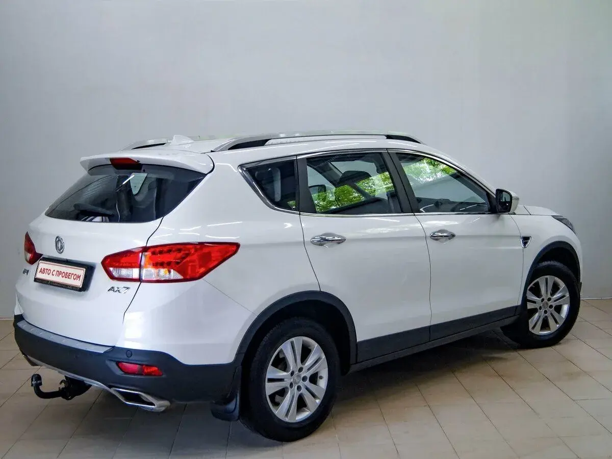 Dongfeng AX7