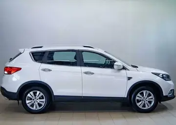 Dongfeng AX7 Вид 2