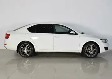 Skoda Octavia Вид 4