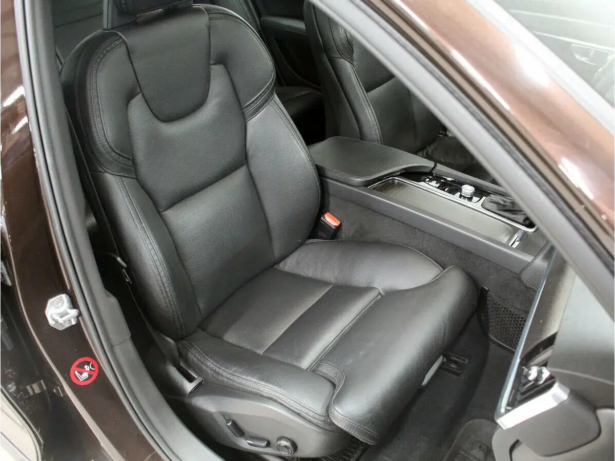 Volvo V90 Cross Country