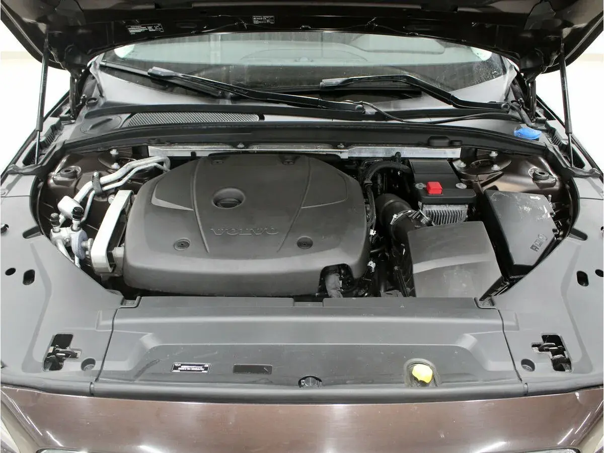 Volvo V90 Cross Country