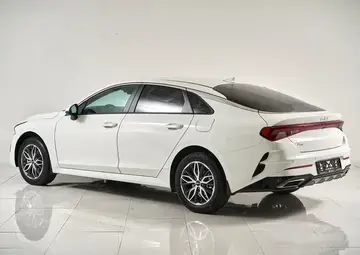 Kia K5 Вид 4