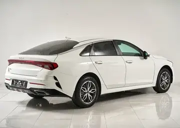 Kia K5 Вид 5