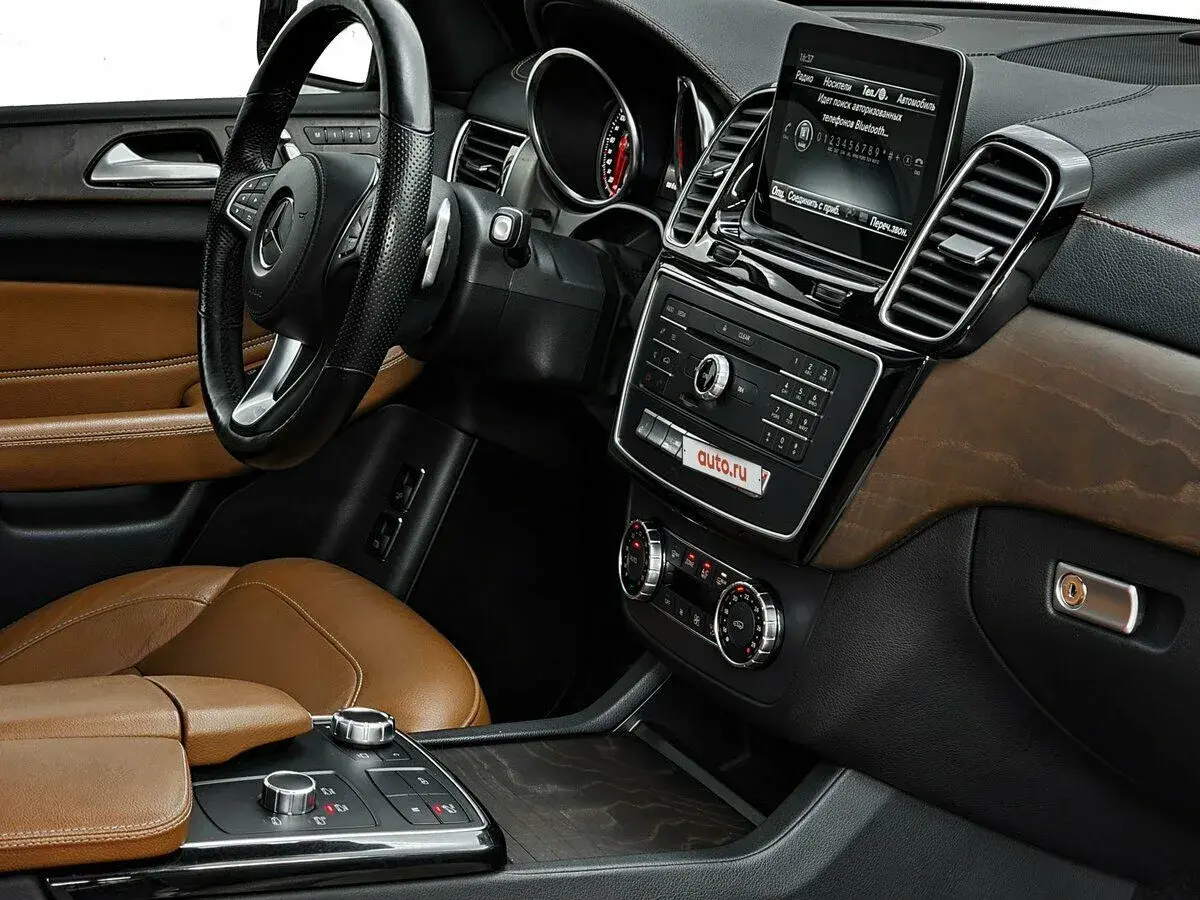 Mercedes benz GLS