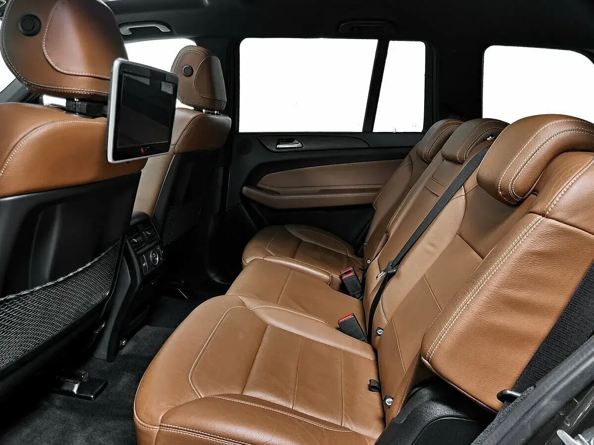 Mercedes benz GLS