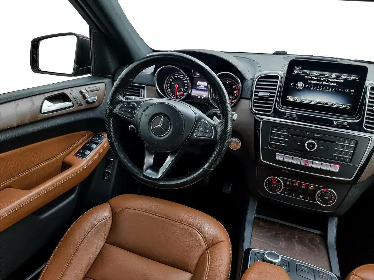 Mercedes benz GLS