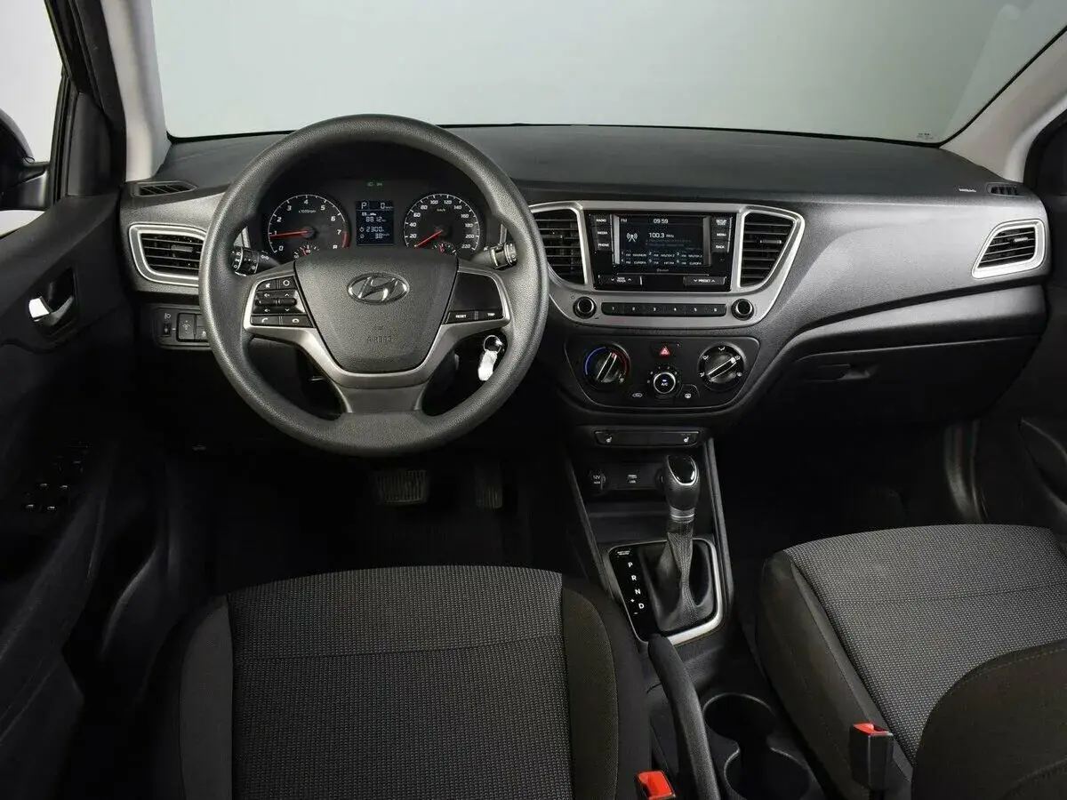 Hyundai Solaris