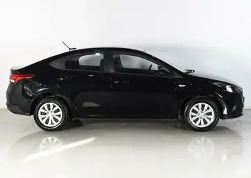 Hyundai Solaris Вид 4