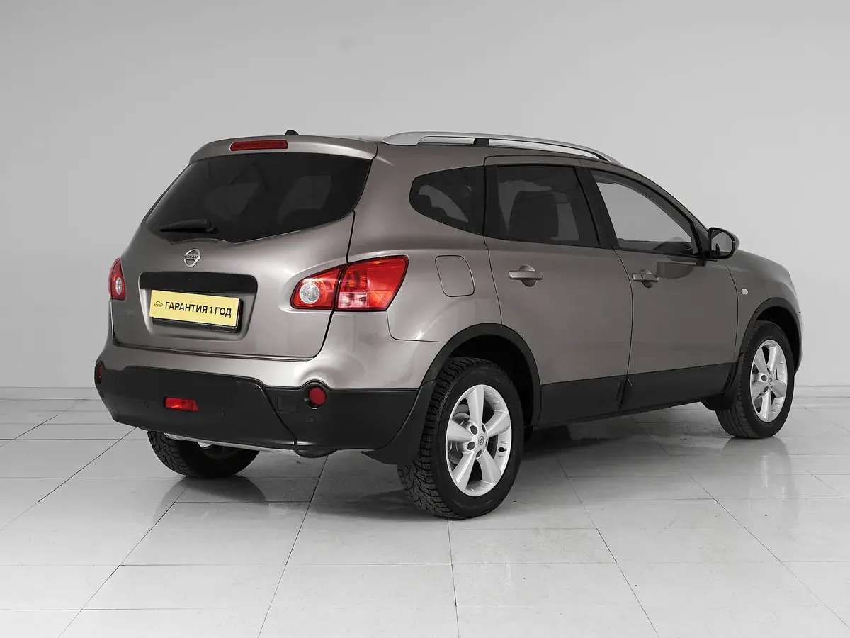 Nissan Qashqai+2