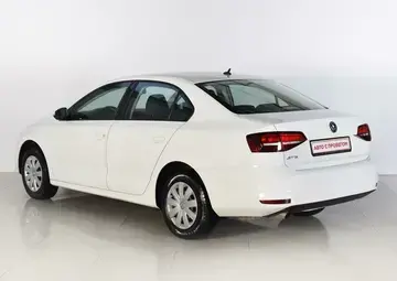 Volkswagen Jetta Вид 3