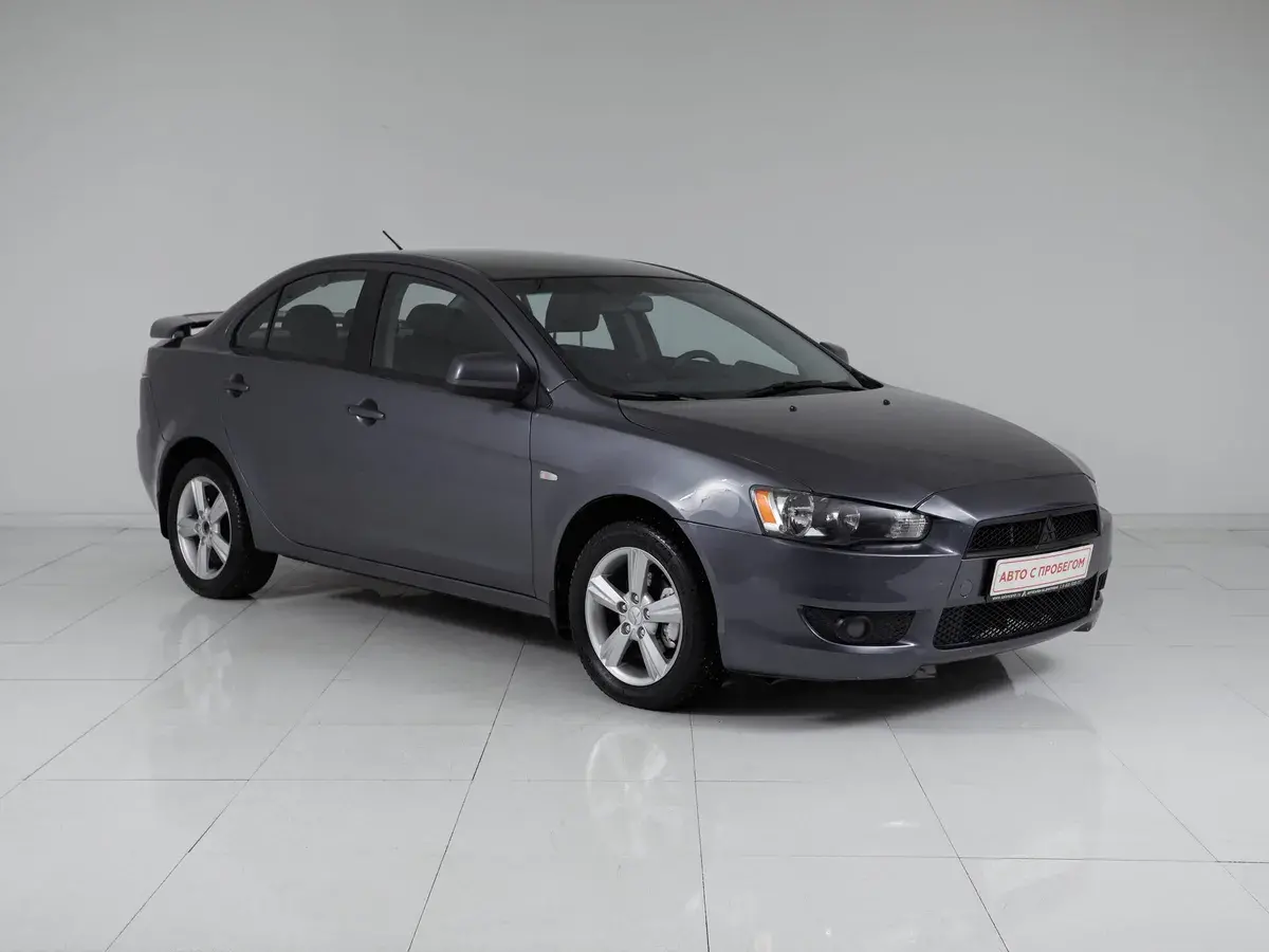 Mitsubishi Lancer