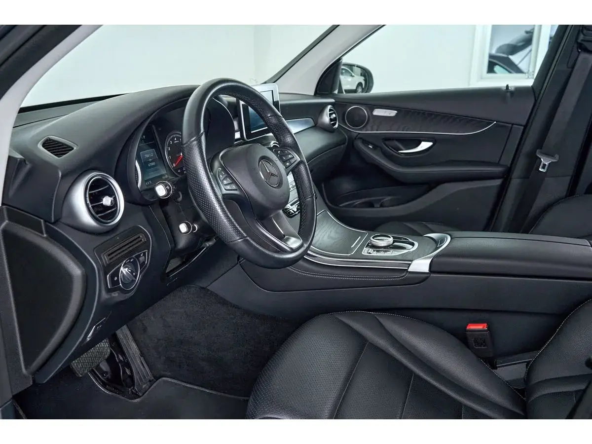 Mercedes benz GLC
