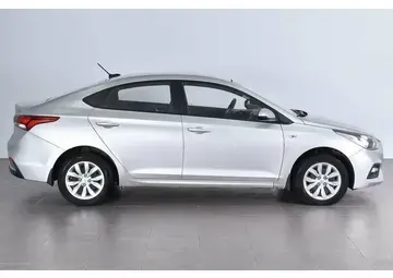 Hyundai Solaris Вид 4
