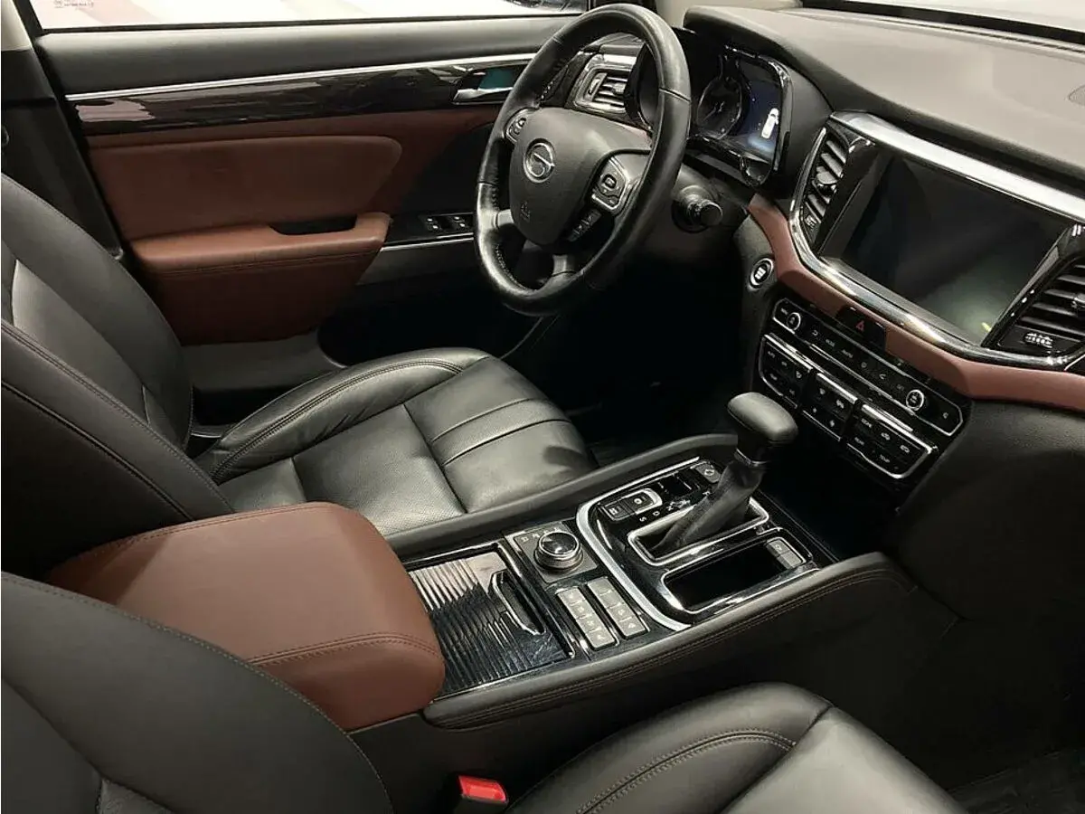 GAC GS8
