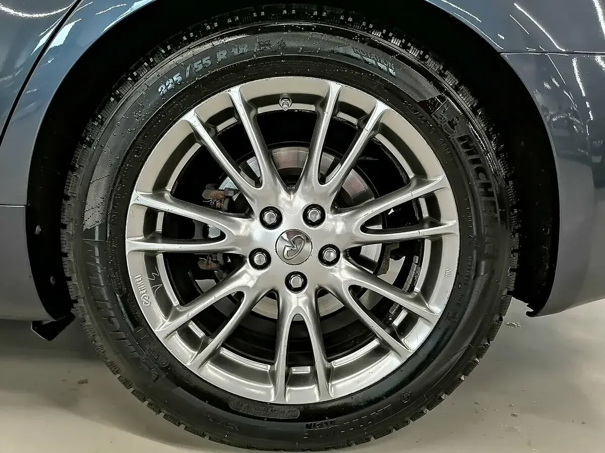 Infiniti G