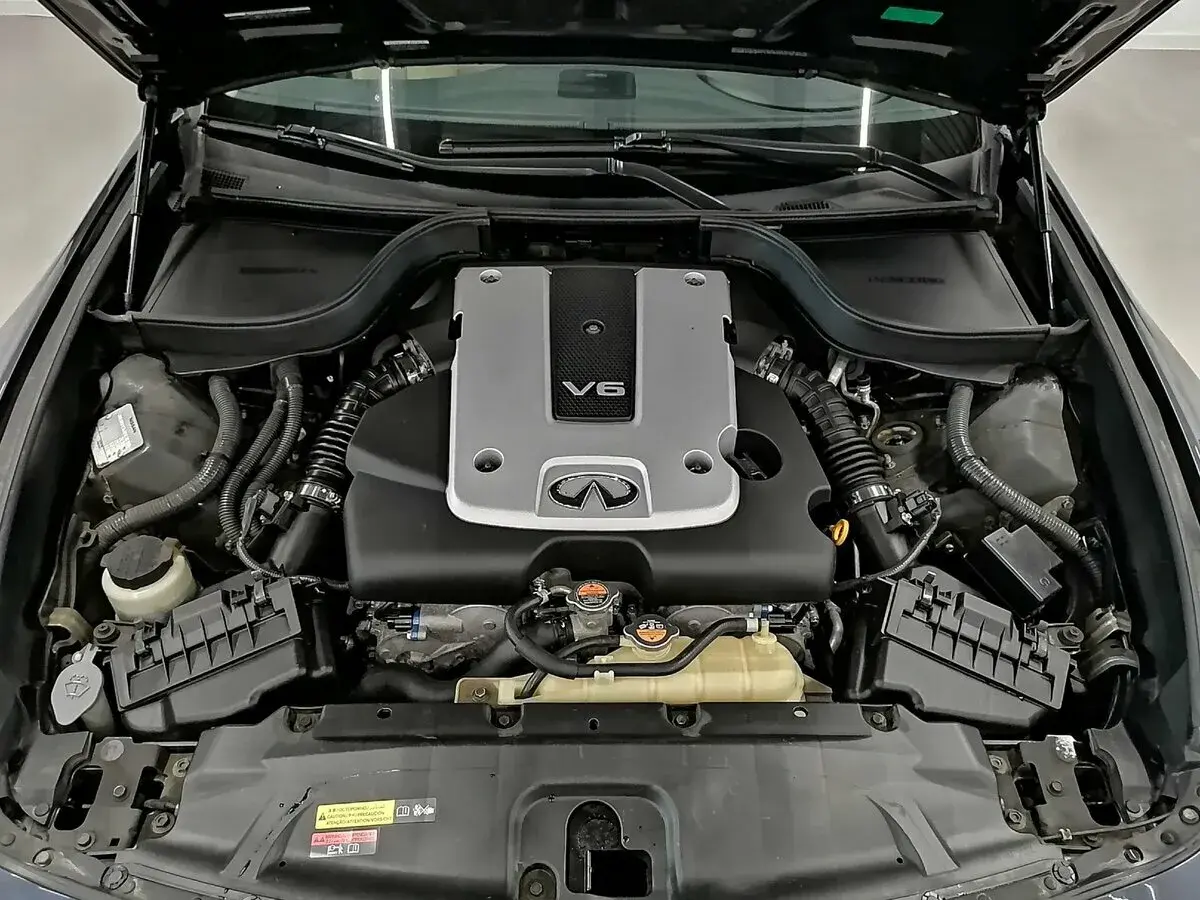 Infiniti G