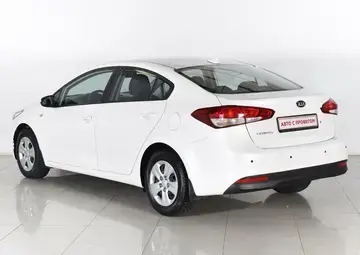 Kia Cerato Вид 3