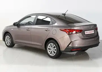 Hyundai Solaris Вид 3