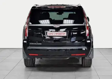 Cadillac Escalade Вид 4