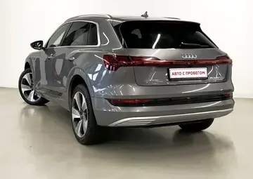 Audi e-tron Вид 5