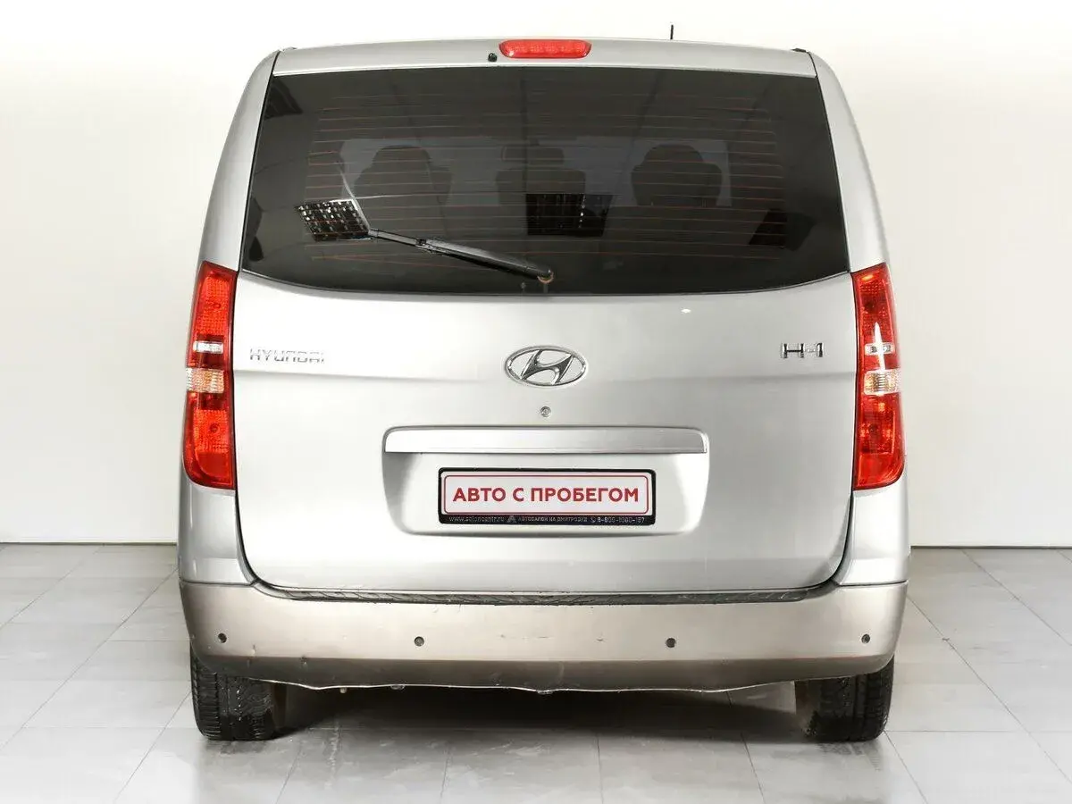 Hyundai H-1