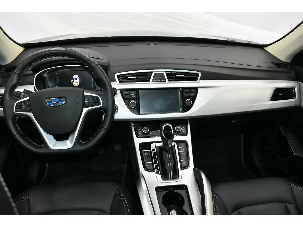 Geely Atlas