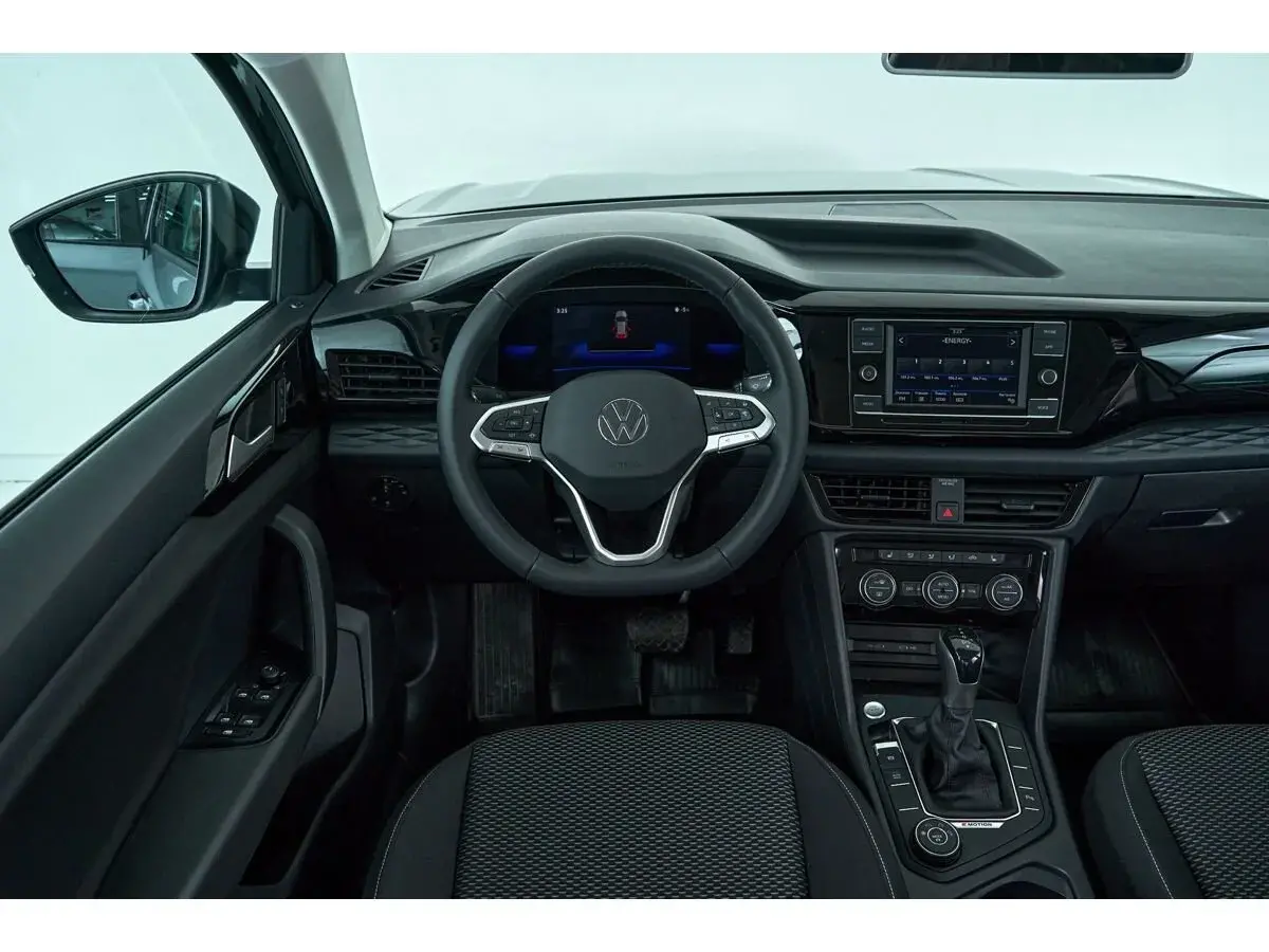Volkswagen Taos