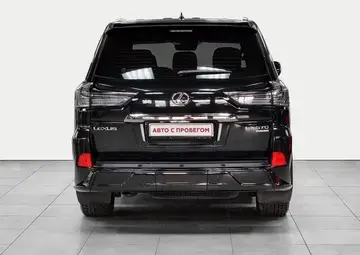 Lexus LX Вид 4
