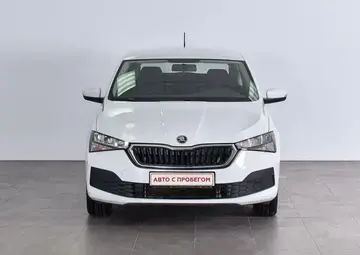 Skoda Rapid Вид 2