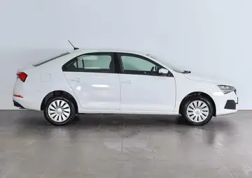 Skoda Rapid Вид 4
