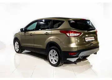 Ford Kuga Вид 4