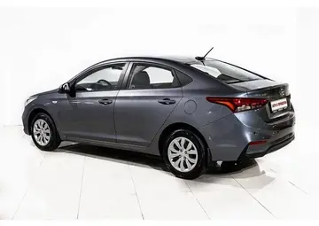 Hyundai Solaris Вид 4