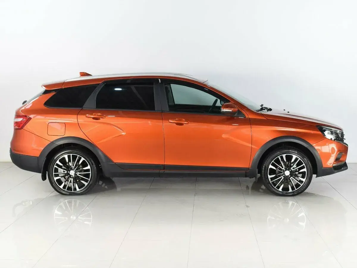 Lada Vesta