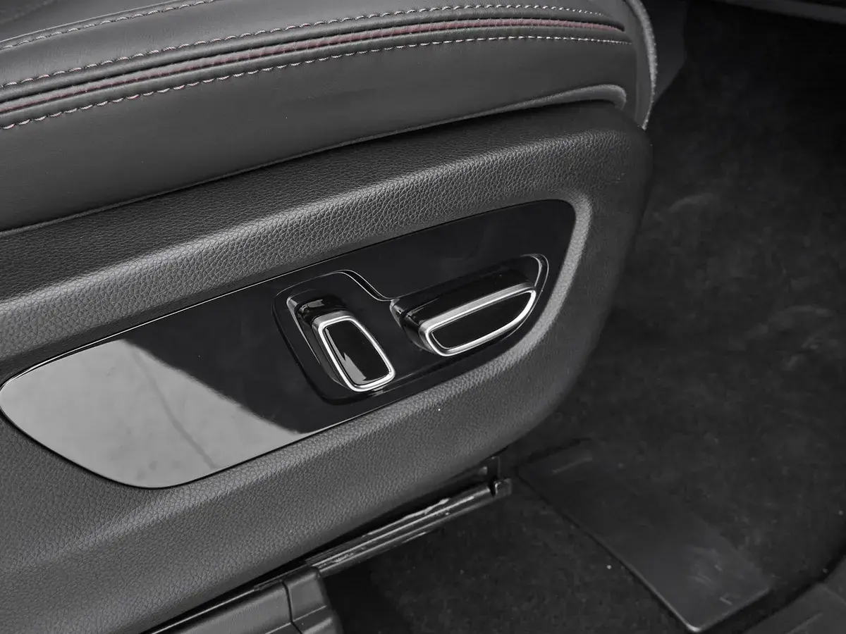 GAC M8