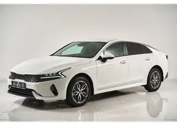 Kia K5 Вид 1