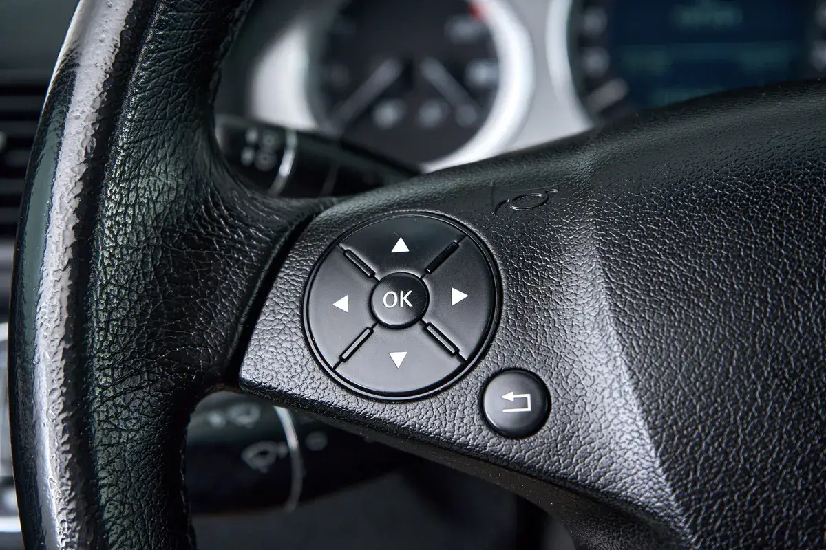Mercedes benz C-Класс