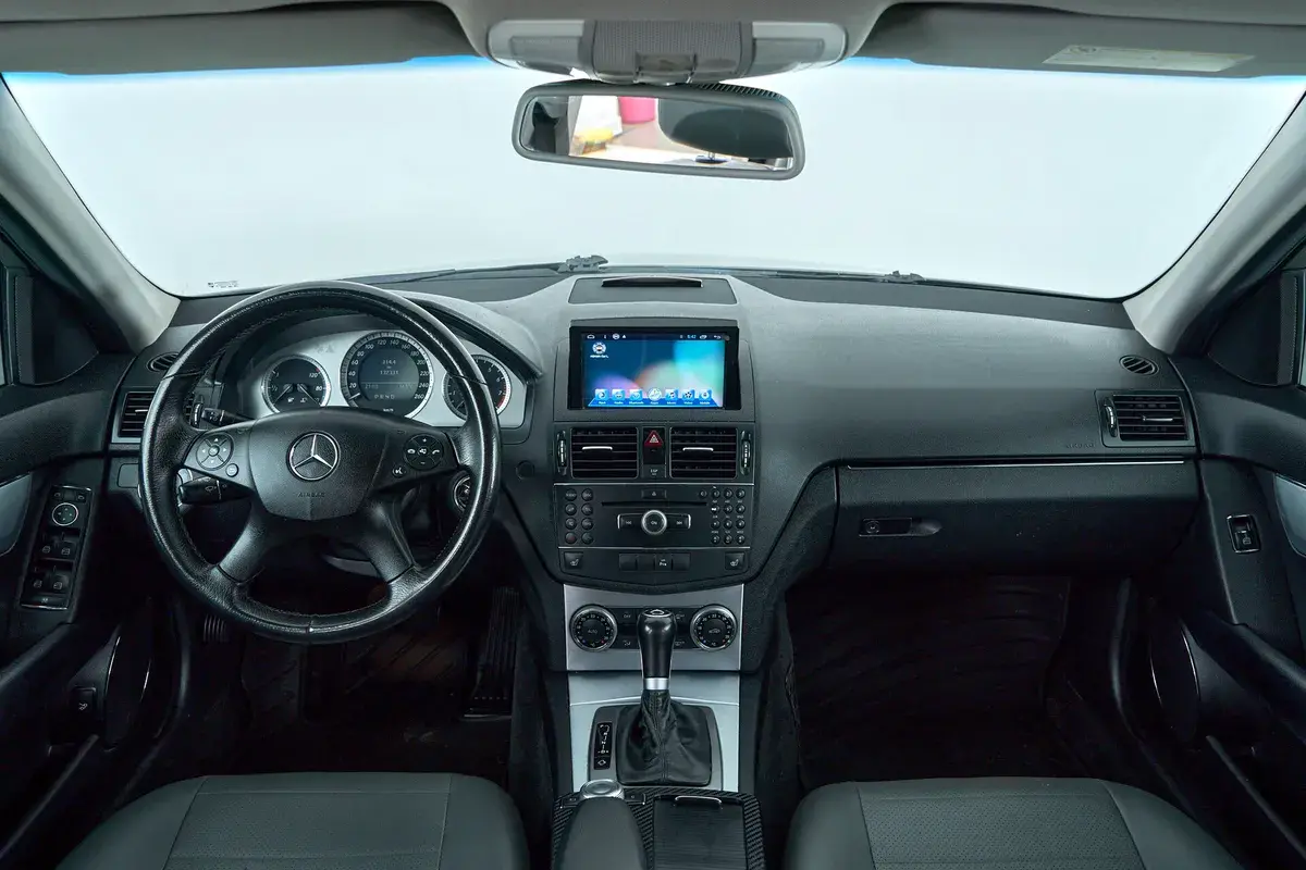 Mercedes benz C-Класс