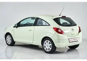 Opel Corsa Вид 4
