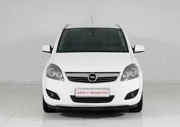 Opel Zafira Вид 2