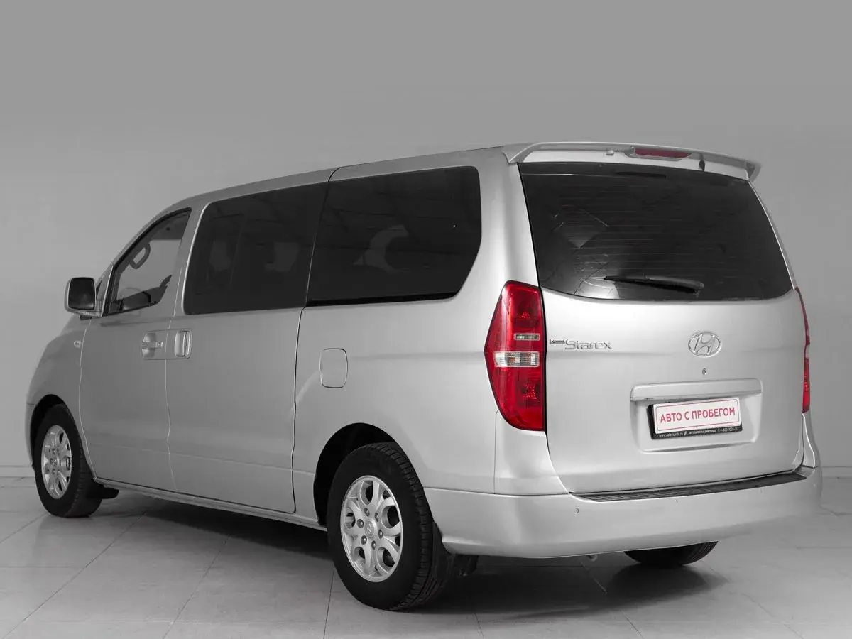 Hyundai Grand Starex