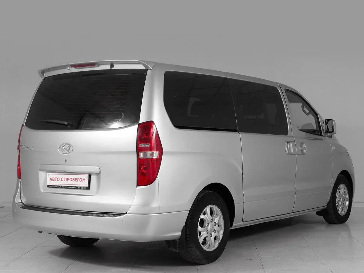 Hyundai Grand Starex