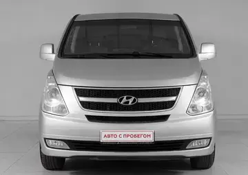 Hyundai Grand Starex Вид 2