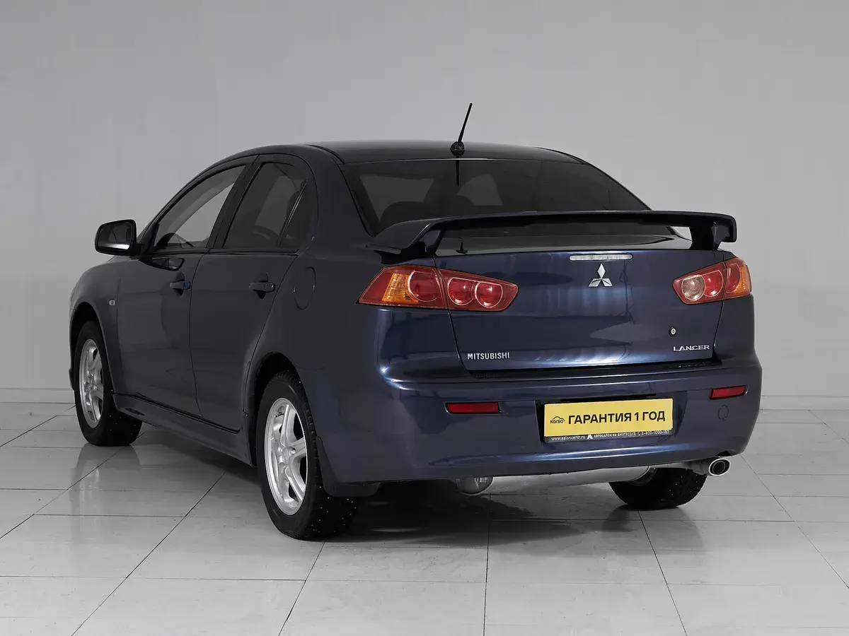 Mitsubishi Lancer