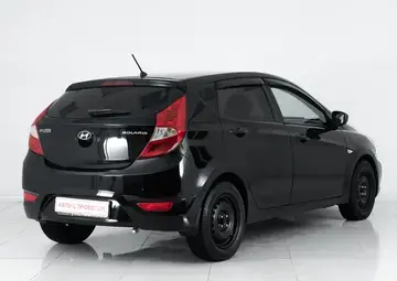 Hyundai Solaris Вид 4