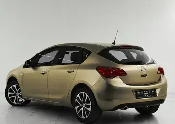 Opel Astra Вид 4